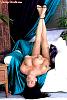 LinseyBlackSkirt60.jpg